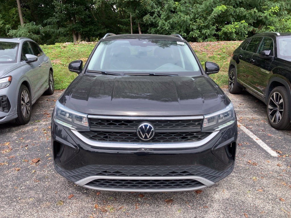 Certified 2023 Volkswagen Taos 1.5T SE SUV