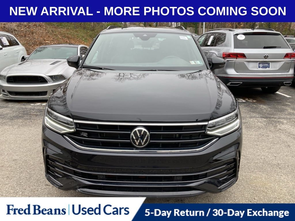 2024 Volkswagen Tiguan SE R-Line Black photo 2