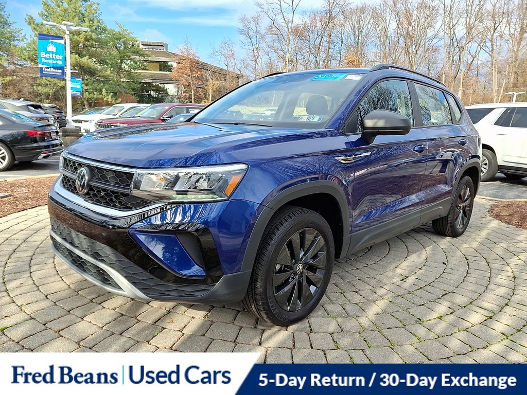 2023 Volkswagen Taos S photo 3