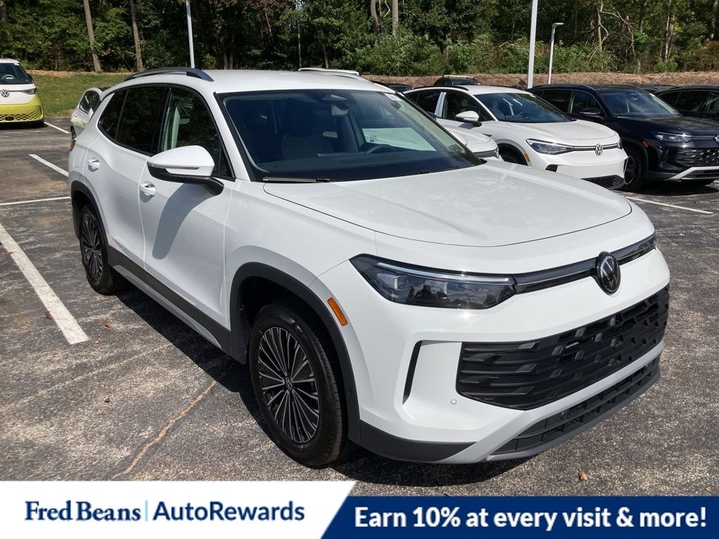 New 2025 Volkswagen Tiguan 2.0T S SUV