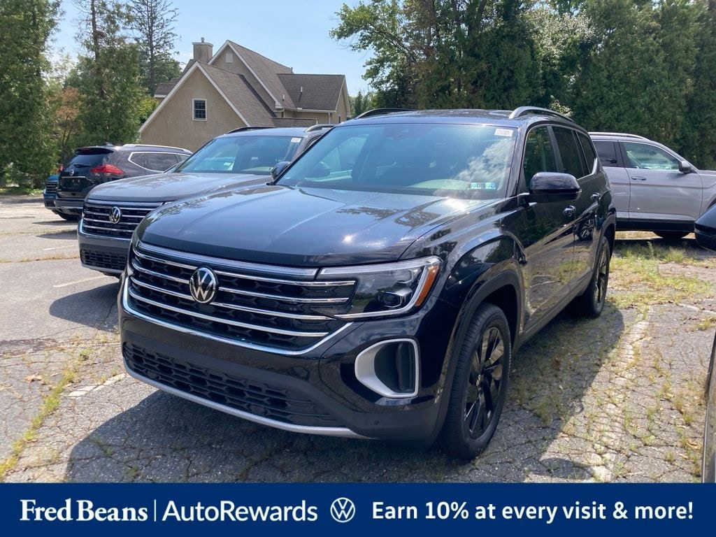 New 2026 Volkswagen Atlas SE w/Technology SUV