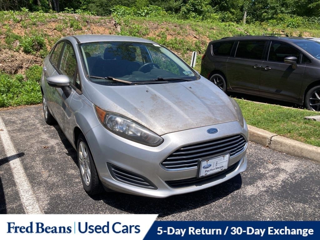 Used 2014 Ford Fiesta SE Sedan