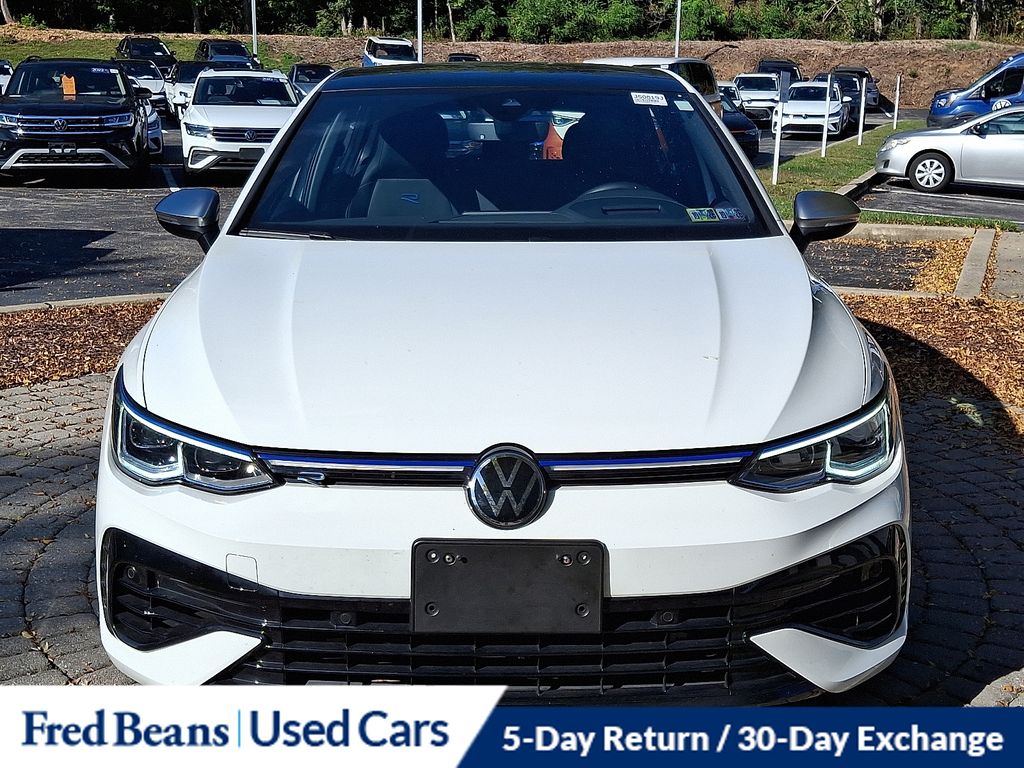 2024 Volkswagen Golf R photo 2