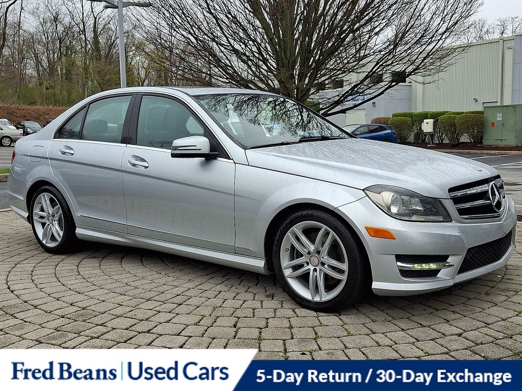 2014 Mercedes-Benz C-Class C300 Sport