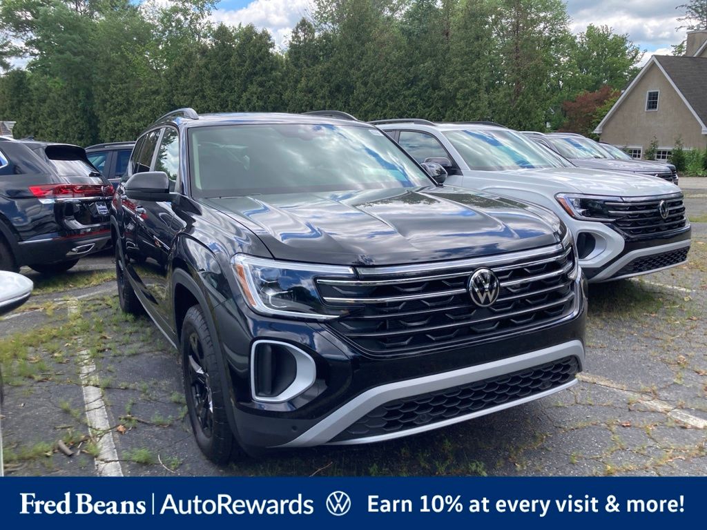 2026 Volkswagen Atlas Peak Edition