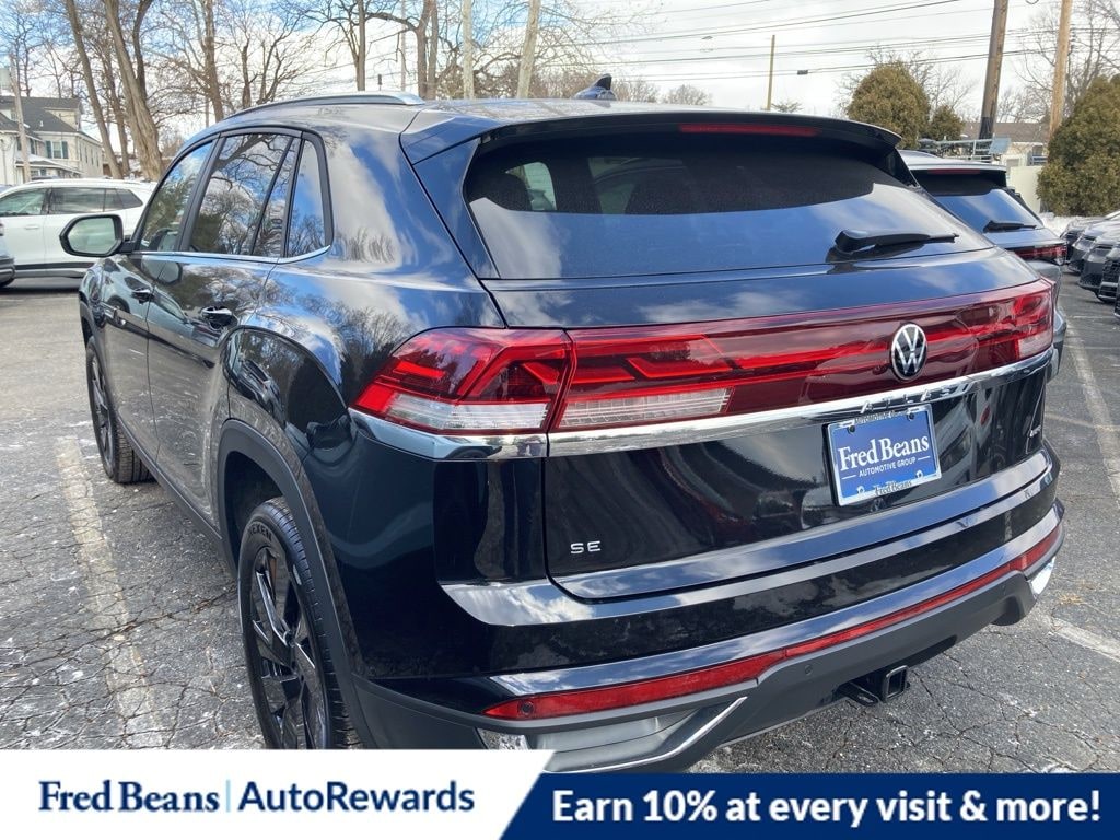 New 2026 Volkswagen Atlas Cross Sport 2.0T SE w/Technology SUV