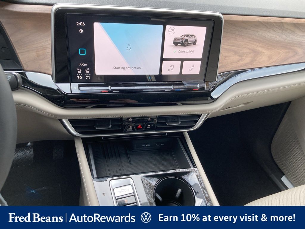 2026 Volkswagen Atlas SE w/Tech - Photo 18