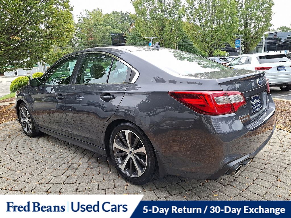 2018 Subaru Legacy 2.5i Limited photo 4
