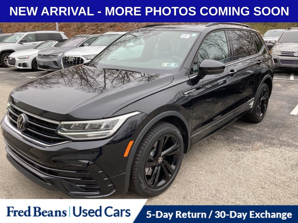 2024 Volkswagen Tiguan SE R-Line Black photo 3