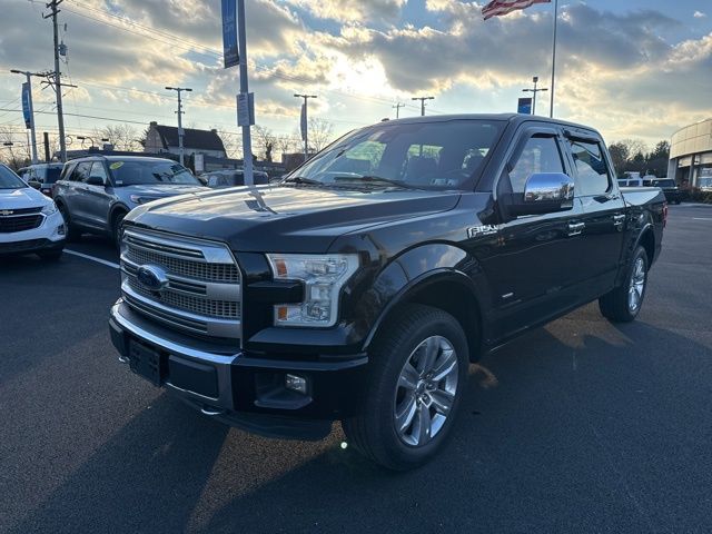 2016 Ford F-150 Platinum photo 3