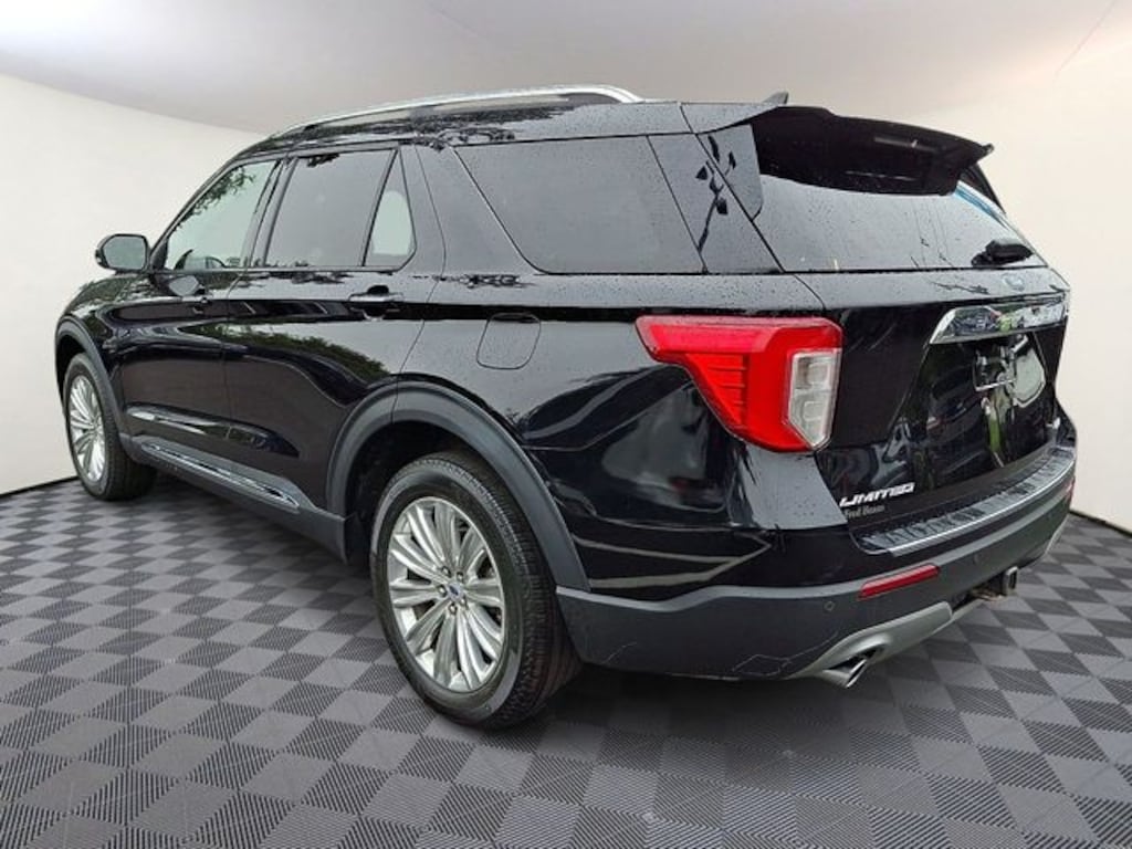 Certified 2022 Ford Explorer Limited SUV