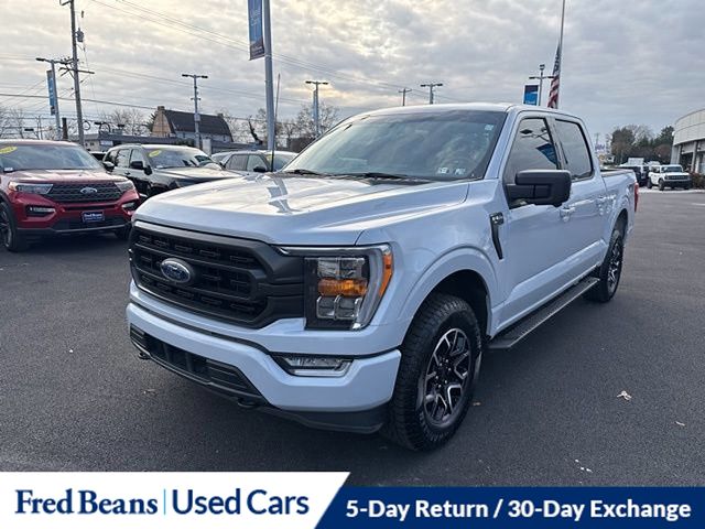 2022 Ford F-150 XLT photo 2