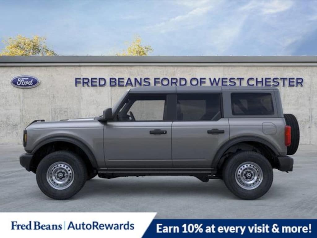 New 2025 Ford Bronco Base SUV