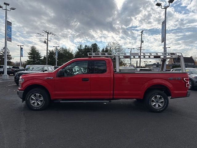 2020 Ford F-150 XLT photo 3