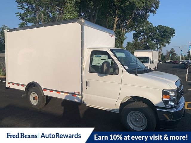 2026 Ford E-350 Base photo 3