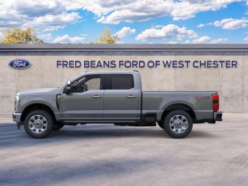 New 2026 Ford F-350SD Lariat Truck Crew Cab