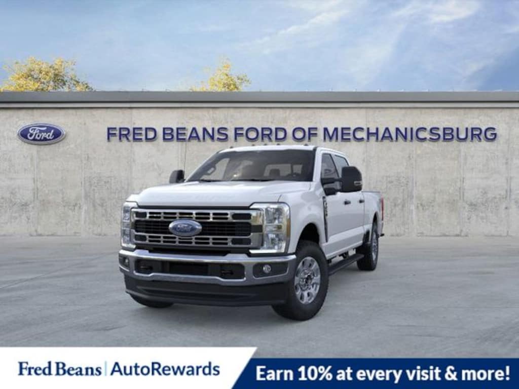 New 2025 Ford F-250SD XLT Truck Crew Cab