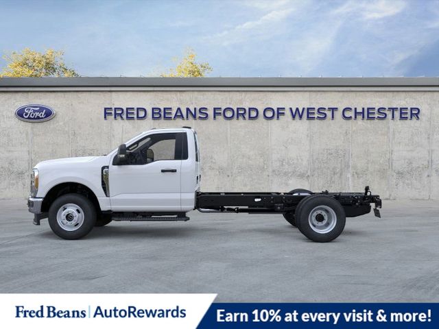 2025 Ford F-350 XL photo 2