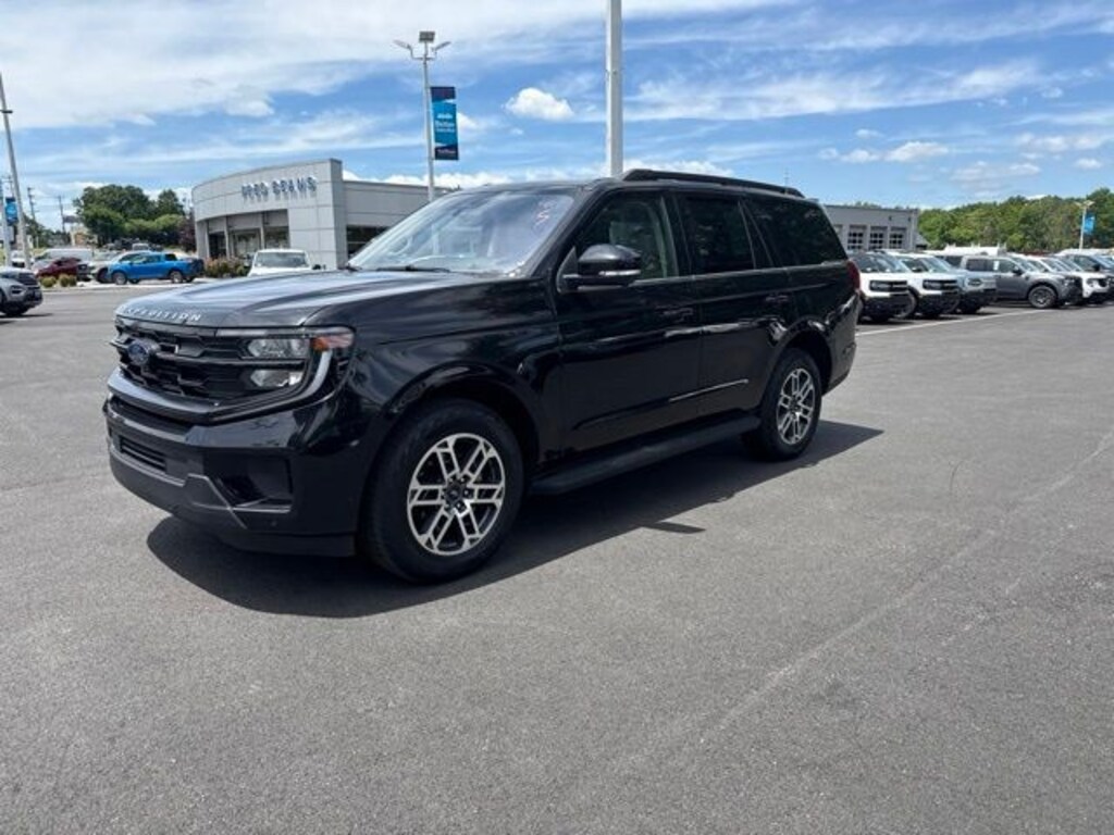 Certified 2025 Ford Expedition Active SUV