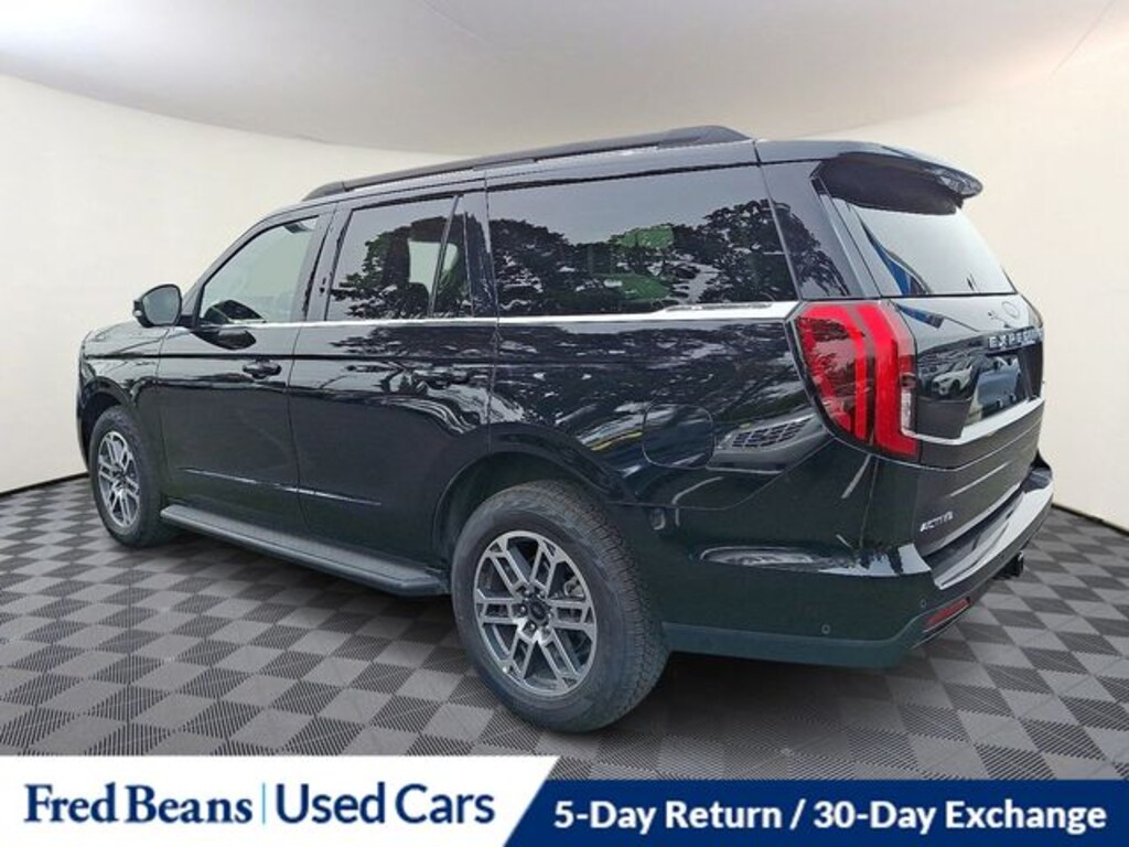 Used 2025 Ford Expedition Active SUV