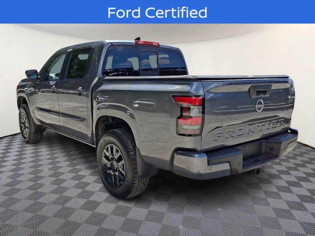 Used 2022 Nissan Frontier SV Truck Crew Cab