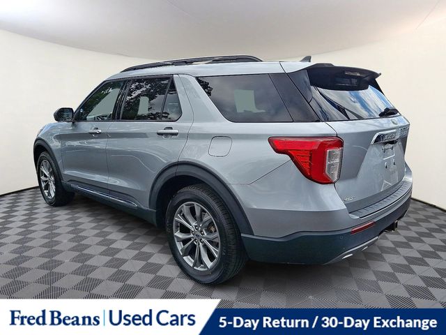 2022 Ford Explorer XLT photo 3