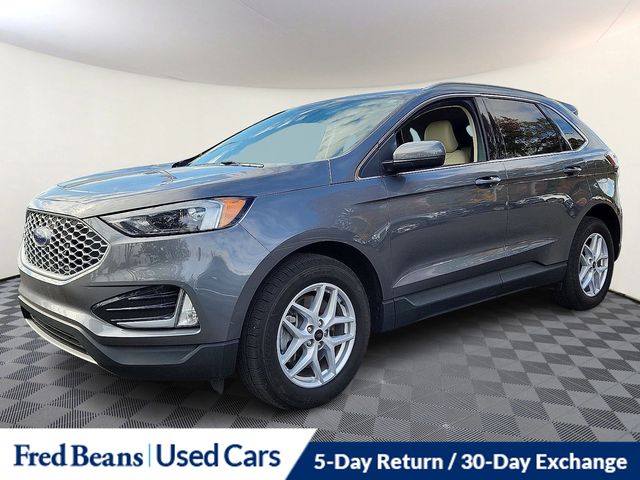 2024 Ford Edge SEL photo 3