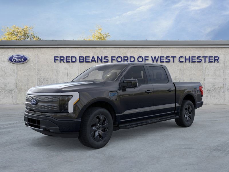 2025 Ford F-150 Lightning Lariat's photo