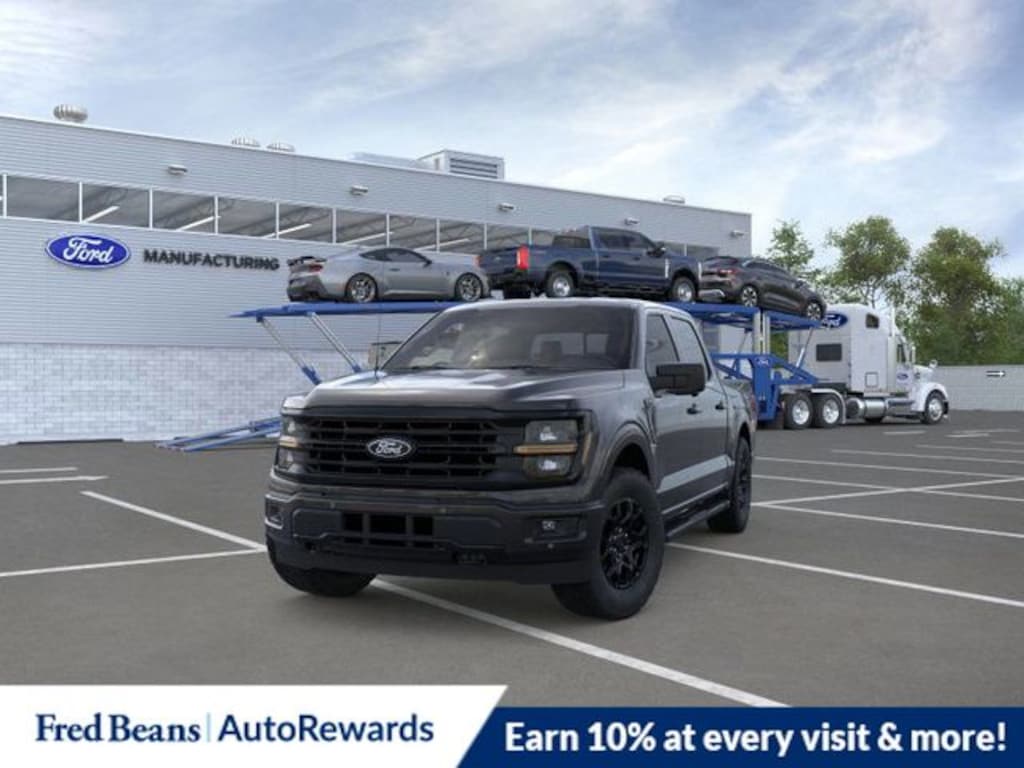 New 2025 Ford F-150 XLT Truck SuperCrew Cab