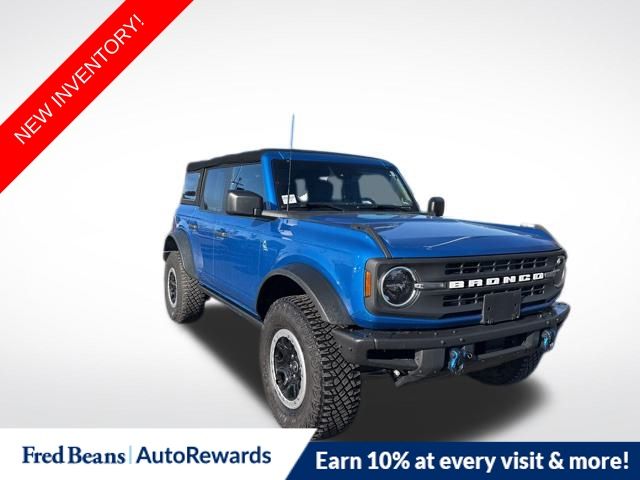 2022 Ford Bronco 4-Door Black Diamond