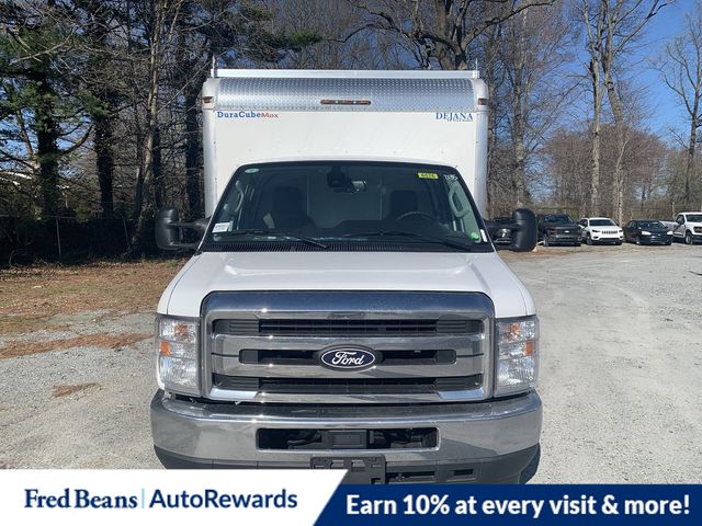 2026 Ford E-350 Base photo 2