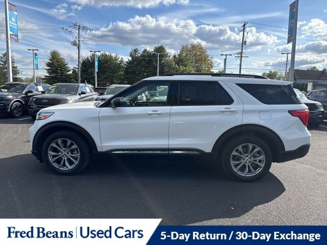 2022 Ford Explorer XLT photo 4