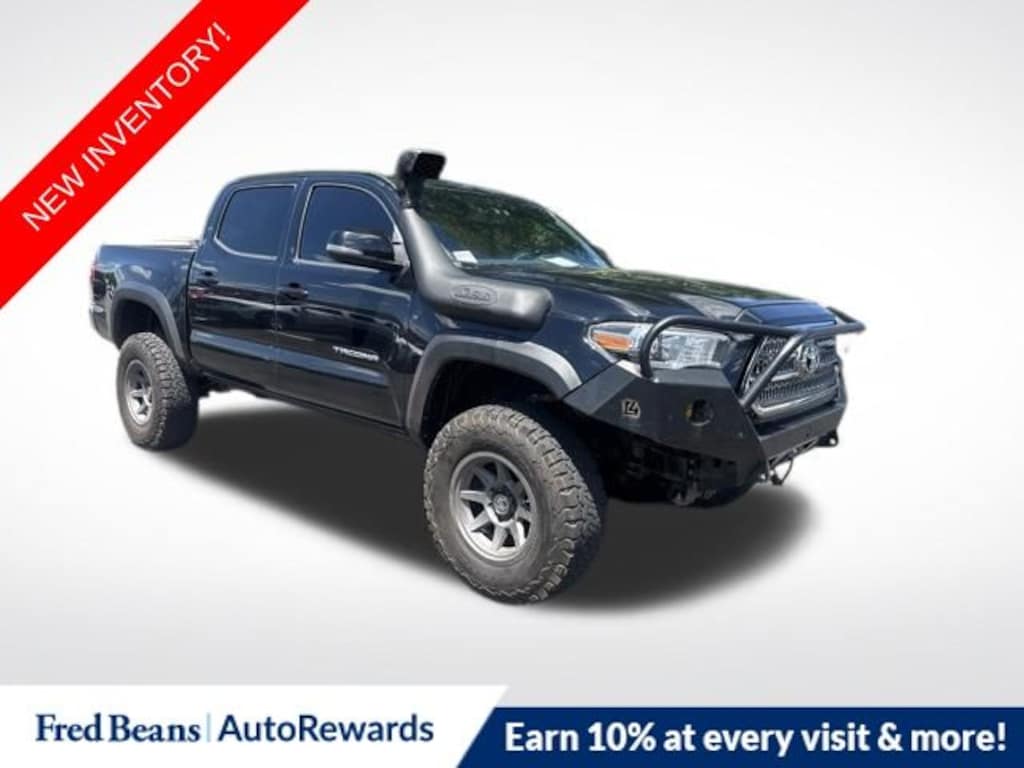 Used 2017 Toyota Tacoma TRD Off-Road Truck Double Cab