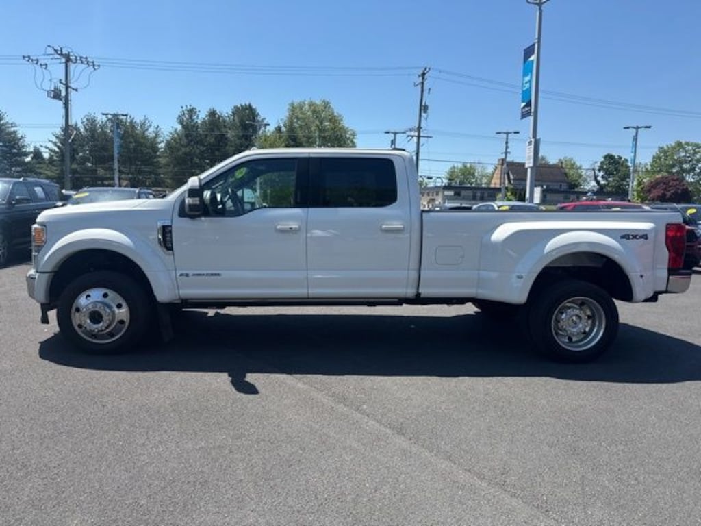 Certified 2022 Ford F-450SD Lariat Truck Crew Cab