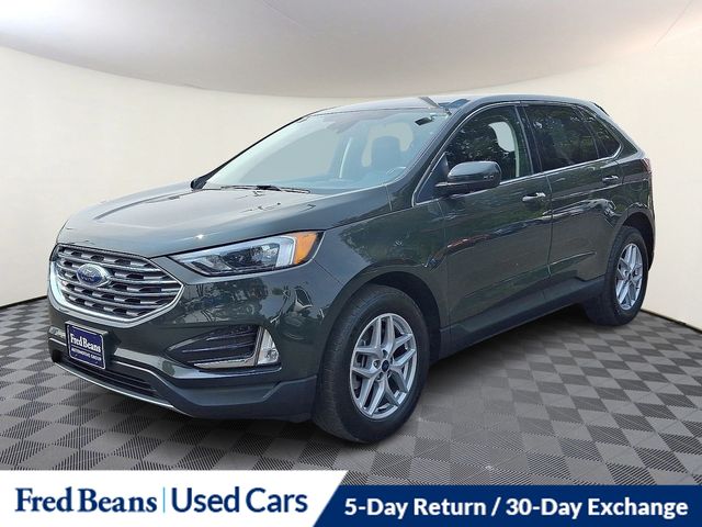 2022 Ford Edge SEL photo 3