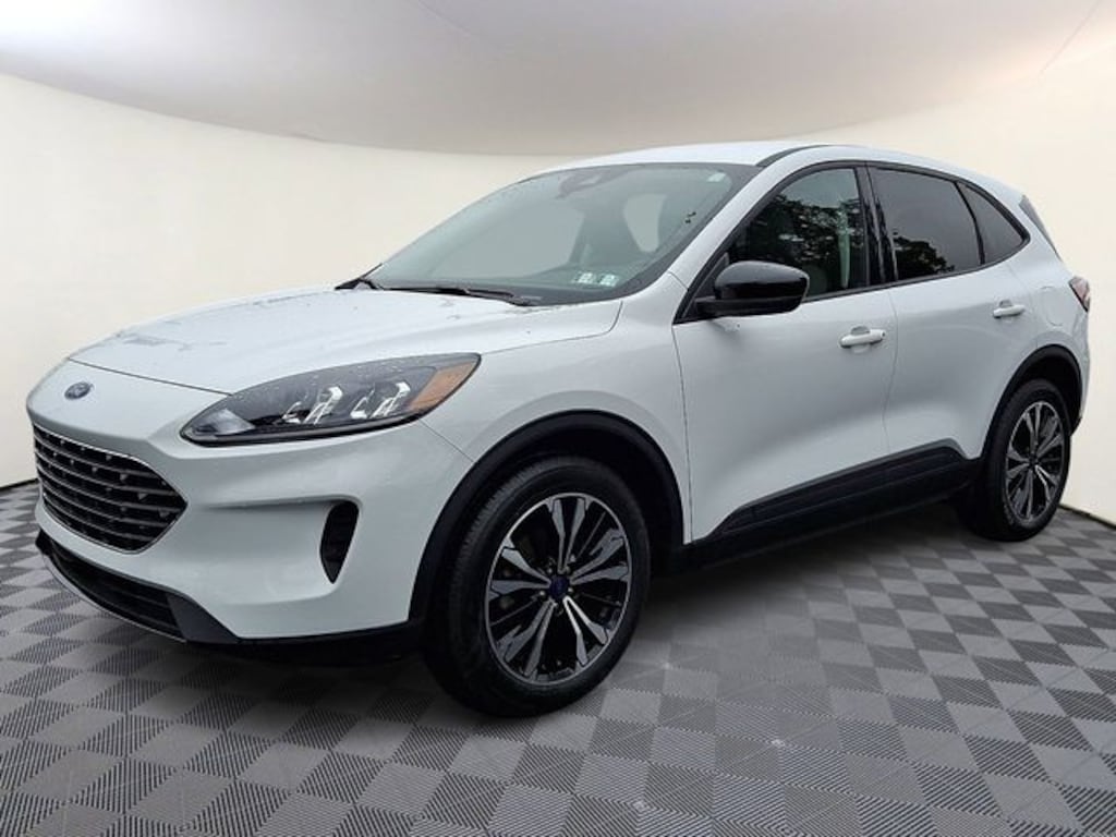 Certified 2022 Ford Escape SE SUV