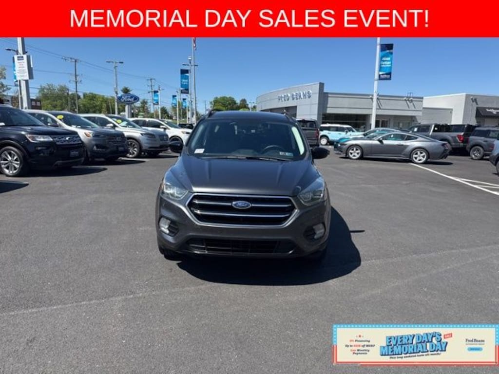 Used 2017 Ford Escape SE SUV
