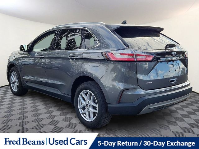 2024 Ford Edge SEL photo 3