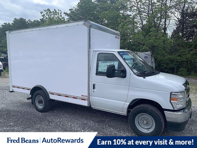 2026 Ford E-350 Base photo 3