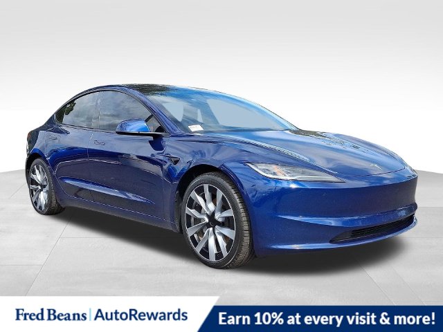  Tesla Model 3