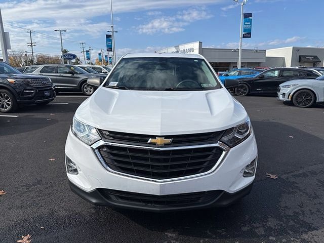 2021 Chevrolet Equinox LS photo 2