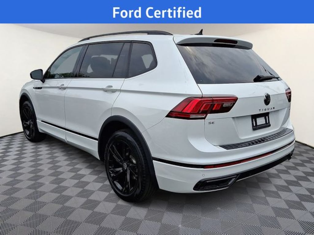 Certified 2024 Volkswagen Tiguan 2.0T SE R-Line Black SUV