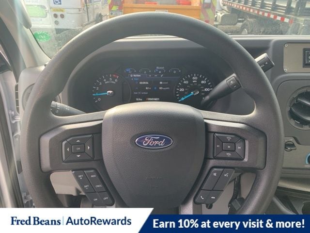 2026 Ford E-Series Cutaway Base's photo