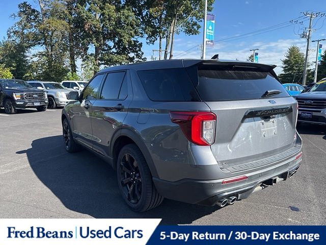 2021 Ford Explorer ST photo 3
