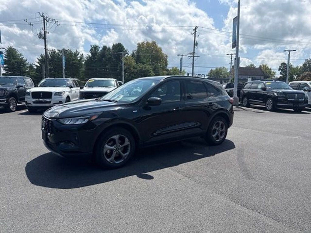 Certified 2025 Ford Escape ST-Line Select SUV
