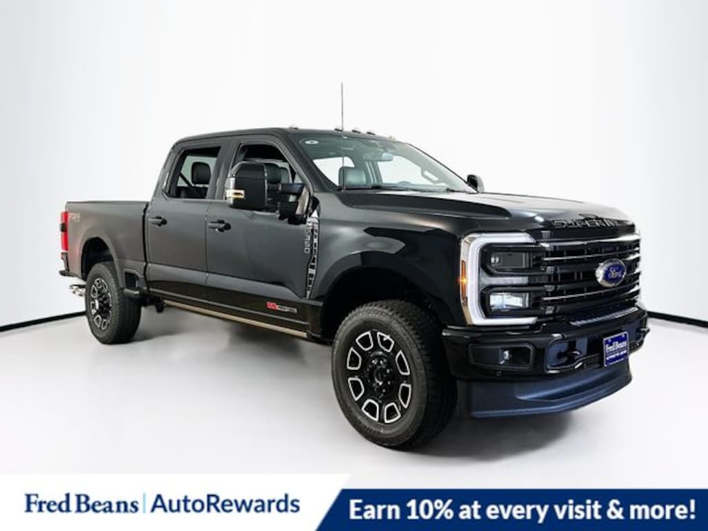 New 2026 Ford F-350SD Platinum Truck Crew Cab