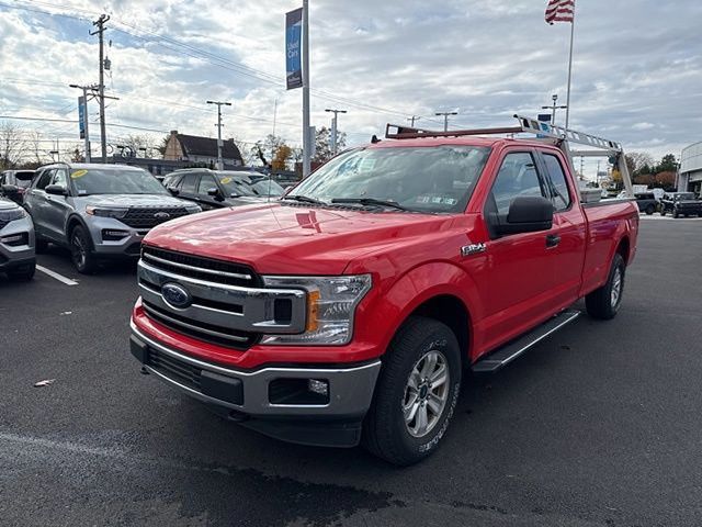 2020 Ford F-150 XLT photo 2