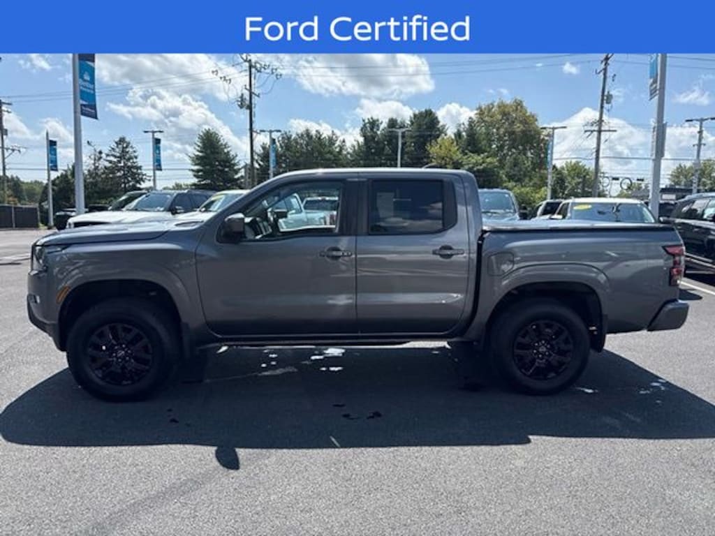 Used 2022 Nissan Frontier SV Truck Crew Cab