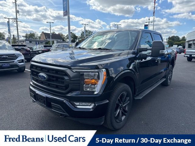 2022 Ford F-150 XLT photo 2