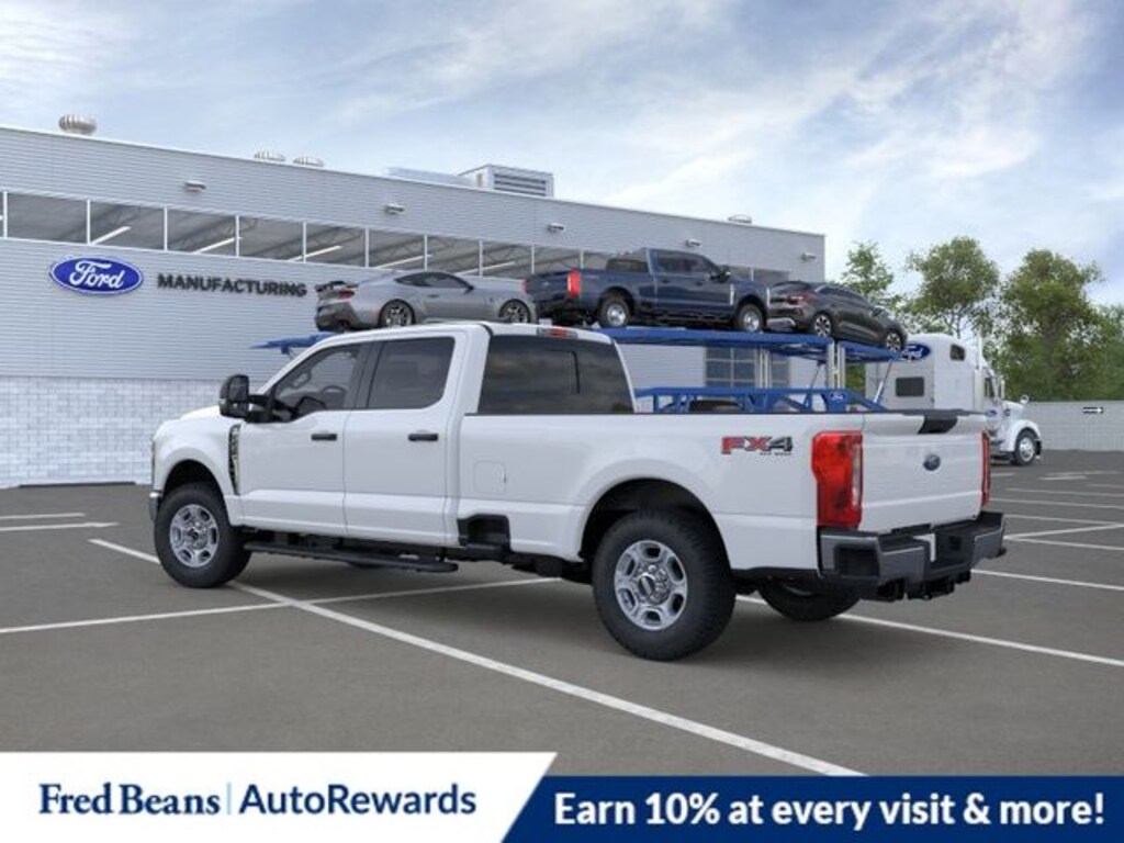 New 2026 Ford F-250SD XLT Truck Crew Cab